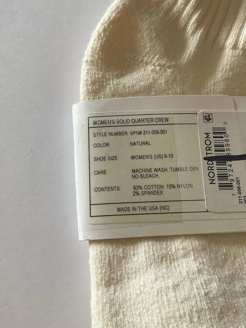AMERICAN TRENCH WOMENS SOLID QUARTER CREW SOCKS IN NATURAL OS NWT